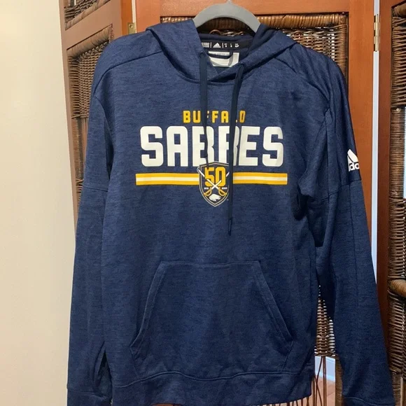 Buffalo Sabres Sweatshirt Size Small Bought at Key Bank Center Worn Once - Picture 5 of 5